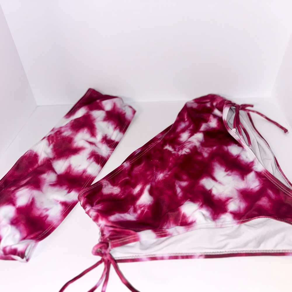 Tie-Dye bathing suit pink and white